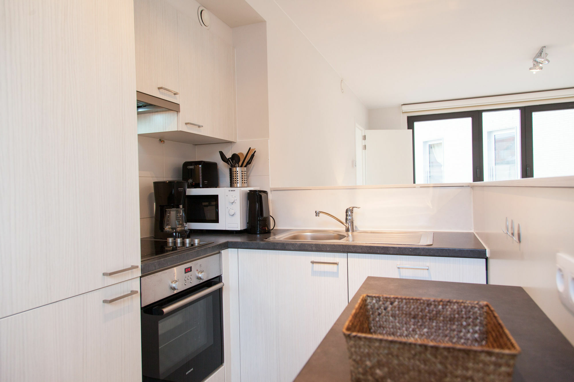 Sweet Inn Apartments - Place Flagey Брюссель Екстер'єр фото