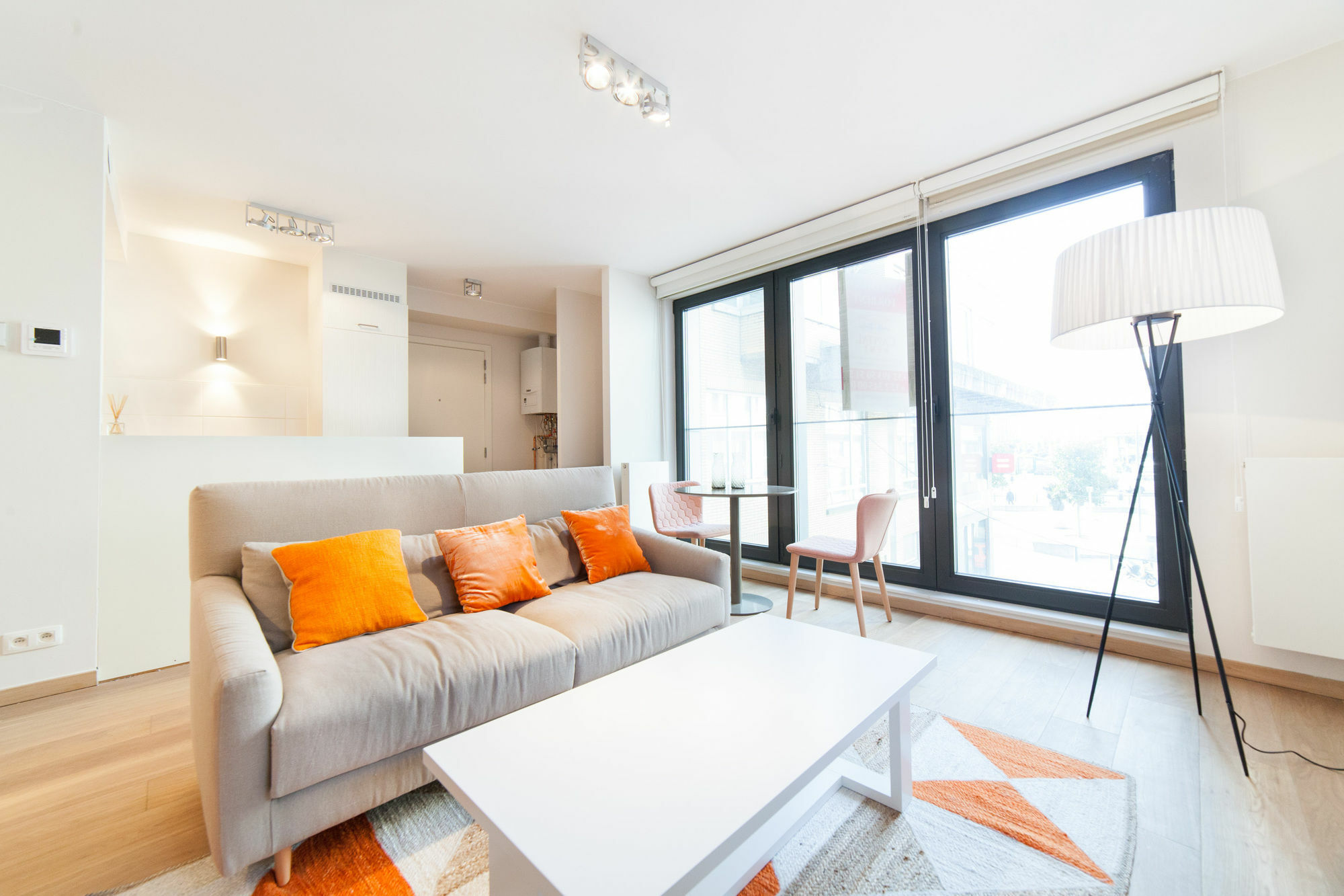 Sweet Inn Apartments - Place Flagey Брюссель Екстер'єр фото